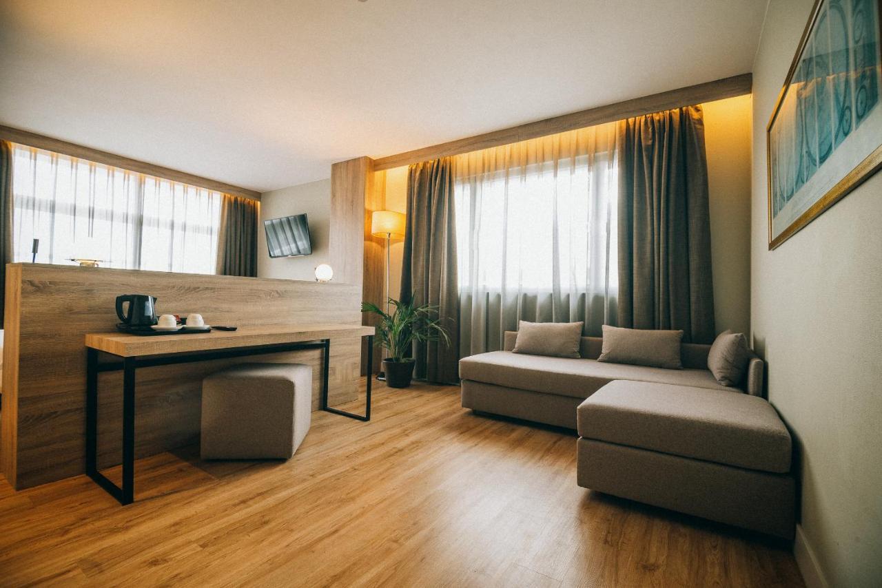 Eurohotel Diagonal Port Barcelona Luaran gambar